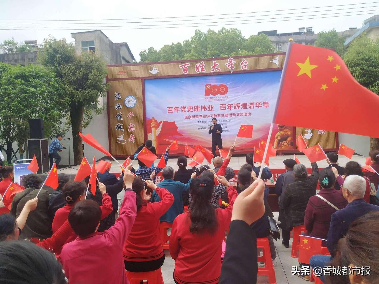 “她是靳东前任:逆境中绽放的演技派女神,情感与事业双重赢家”